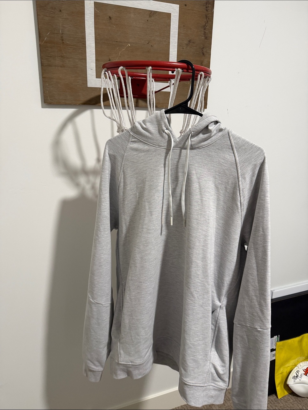 lululemon athletica Light Gray Men’s Hooded Pullover